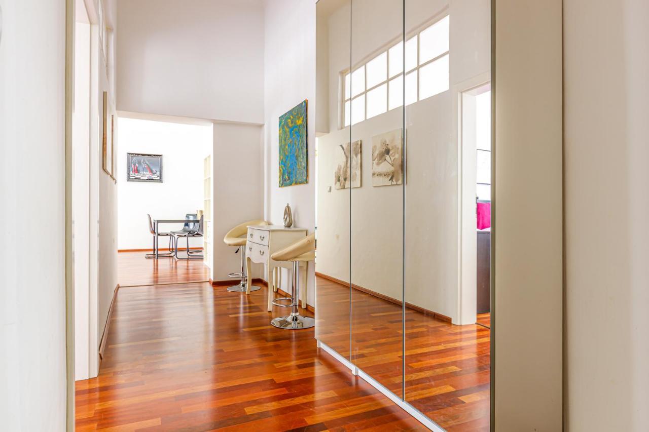 Newly Renovated Apartment In The Old Town Bratislava Exterior foto